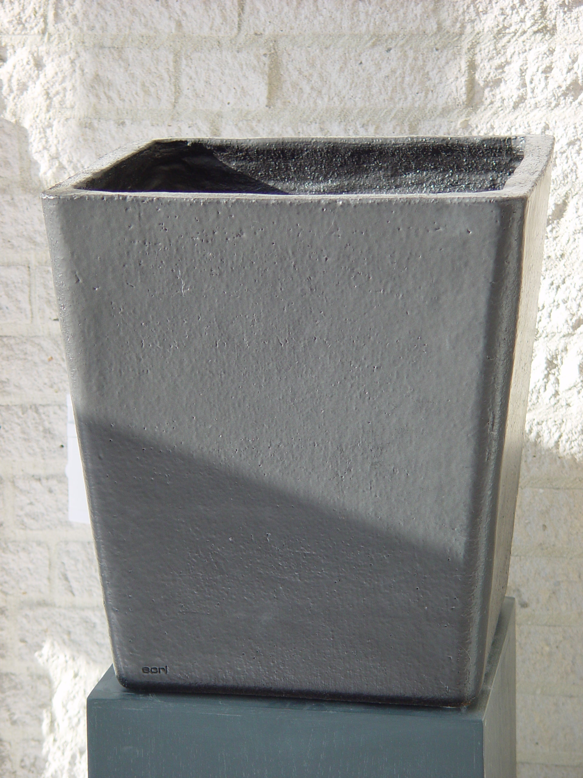 Pot 1